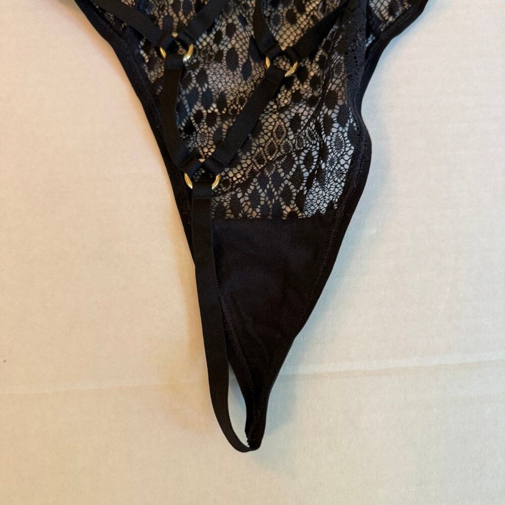 Victoria's Secret Women Black Lace Strappy Cage Teddy Large Vampy Glam Boudoir - Picture 11 of 12